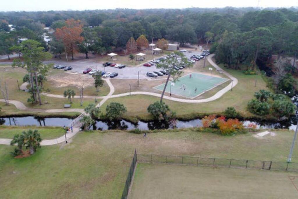 Modern 2 Bedroom Townhome Minutes From The Beach!! Fort Walton Beach Exterior foto